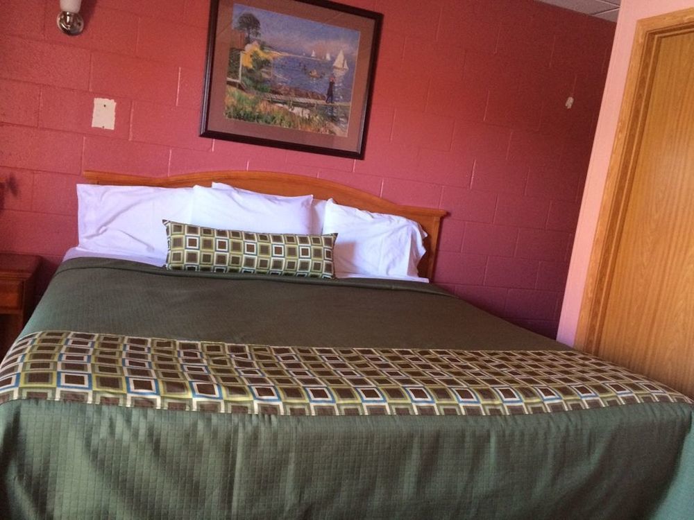Sleep-Ees Inn, Saginaw & Frankenmuth 部屋 写真